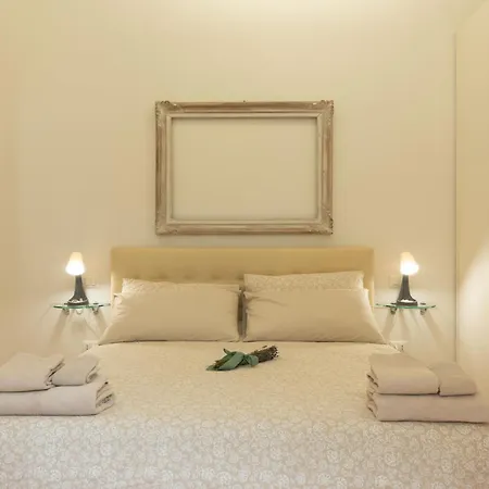 Veronetta Lovely With Patio! *