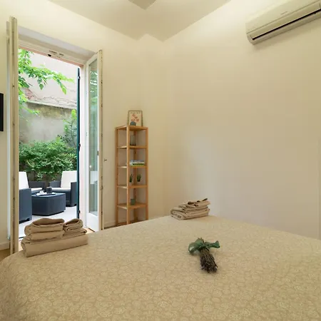 Veronetta Lovely With Patio! * Verona